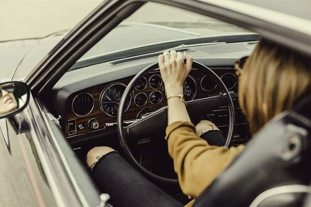 find a good driving school